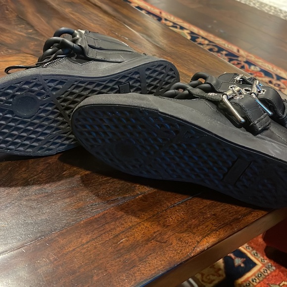 Giuseppe Zanotti - Picture 4 of 7